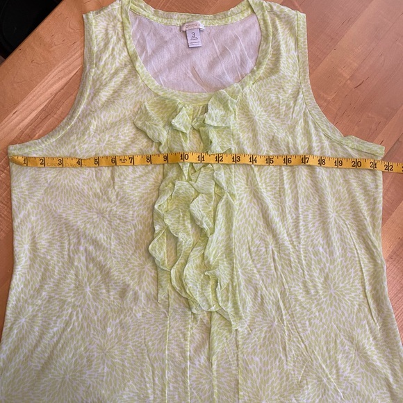 Chico’s Lightweight Mesh Ruffle Front Top - Picture 6 of 6